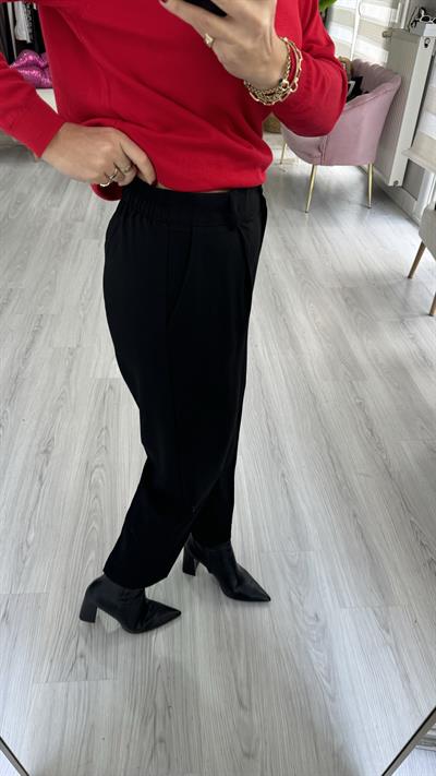 Siyah Kemerli Beli Lastikli Siyah Pantolon