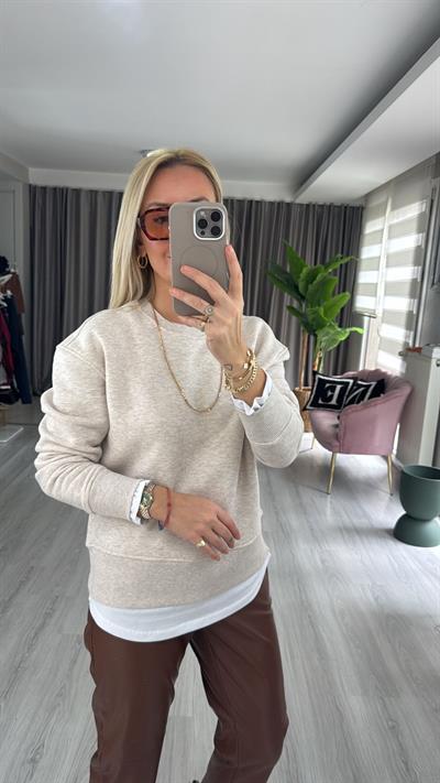T-shirt Detaylı İçi Şardonlu Bej Sweatshirt