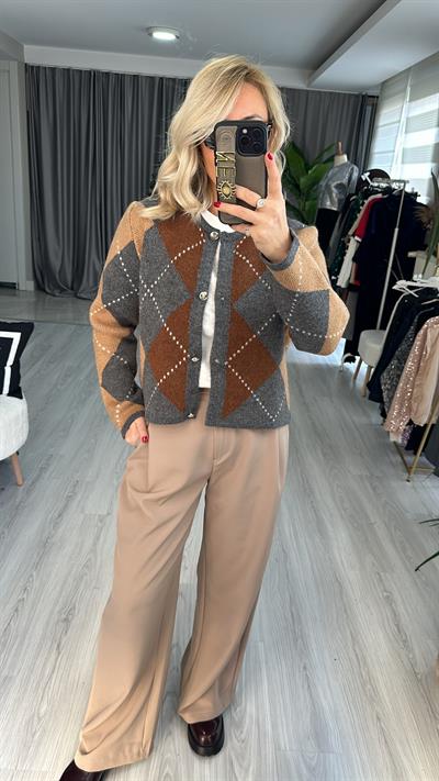 TABA GRİ BAKLAVA DESENLİ TRİKO HIRKA