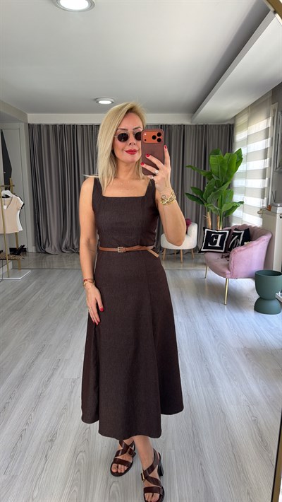 Taba Kemerli Askılı Kahverengi Denim Elbise
