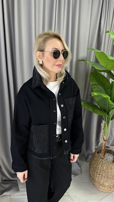 TAŞ DETAYLI SİYAH JEAN CEKET