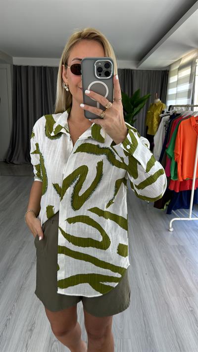 TAŞ İŞLEMELİ %100 COTTON YEŞİL BEYAZ GÖMLEK