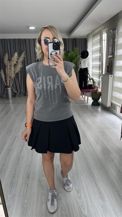 TAŞLI PARİS YAZILI ANTRASİT TİŞÖRT