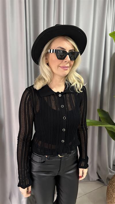 TRANSPARAN POLO YAKA DÜĞMELİ SİYAH HIRKA