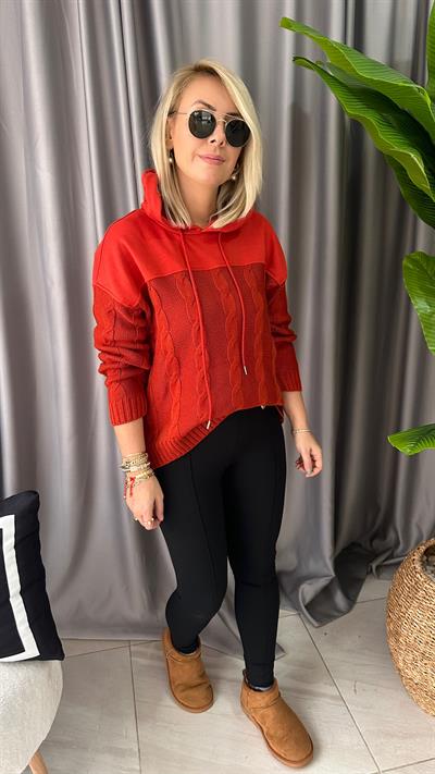 TRİKO DETAYLI KAPÜŞONLU NAR ÇİÇEĞİ SWEATSHİRT