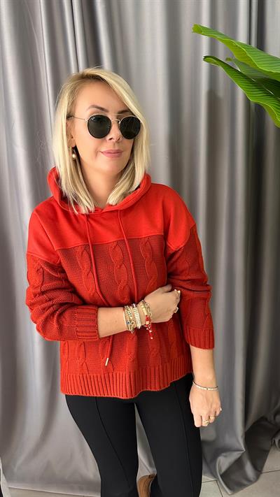 TRİKO DETAYLI KAPÜŞONLU NAR ÇİÇEĞİ SWEATSHİRT