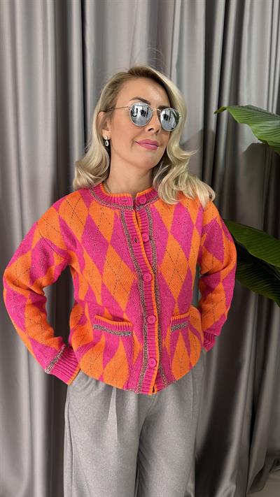 TURUNCU PEMBE BAKLAVA DESENLİ TRİKO HIRKA