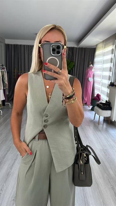 ÜÇ DÜĞMELİ, ASTARLI HAKİ KETEN YELEK