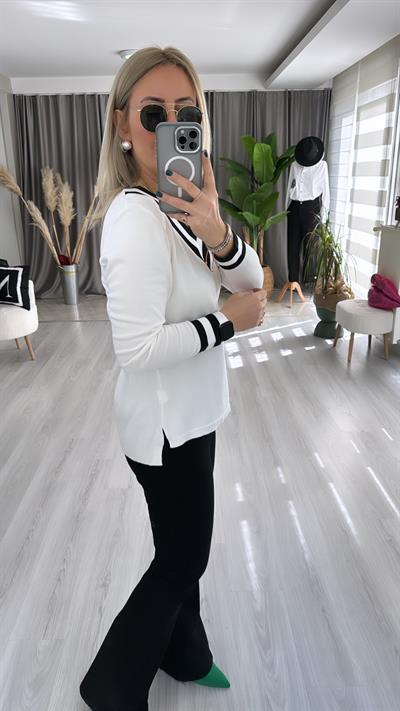 UZUN KOL, SİYAH ŞERİTLİ, V YAKA BEYAZ MERSERİZE TRİKO