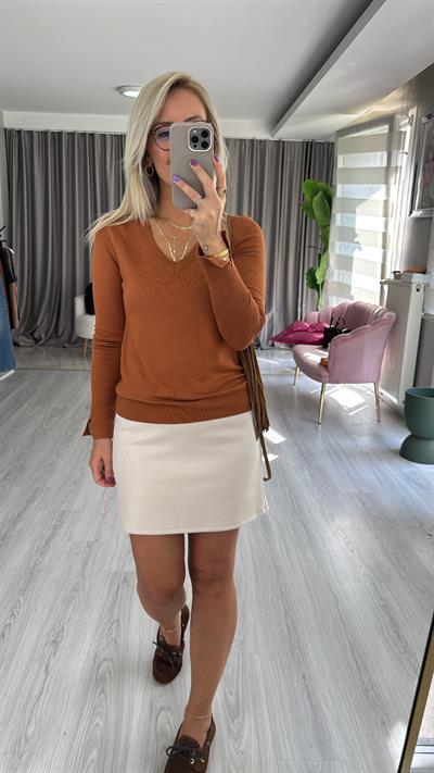 V Yaka Kolu Yırtmaçlı Karamel Dilvin Triko 