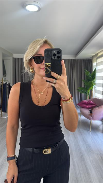 V Yaka Pamuklu Siyah Atlet Bluz