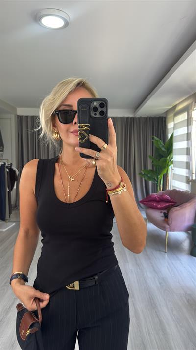 V Yaka Pamuklu Siyah Atlet Bluz