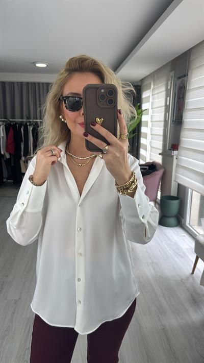 V Yaka Sedef Düğmeli Ekru Krep Gömlek