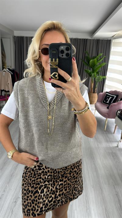 V Yaka Vizon Kolsuz Süveter