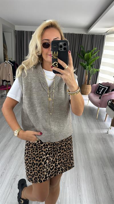 V Yaka Vizon Kolsuz Süveter