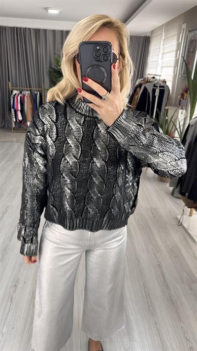 VARAKLI SAÇ ÖRGÜLÜ SİYAH TRİKO KAZAK