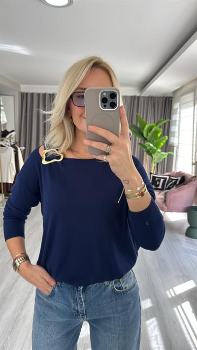 Yakası Gold Aksesuarlı Lacivert Merserize Triko