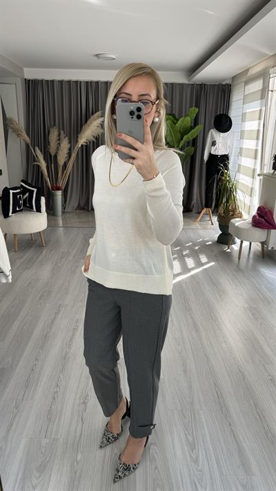 YANI YIRTMAÇLI EKRU MERSERİZE TRİKO