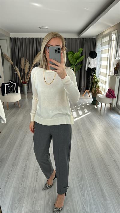 YANI YIRTMAÇLI EKRU MERSERİZE TRİKO