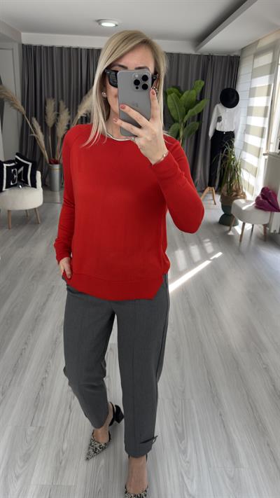 YANI YIRTMAÇLI KIRMIZI MERSERİZE TRİKO