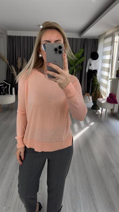 YANI YIRTMAÇLI ŞEFTALİ RENGİ MERSERİZE TRİKO