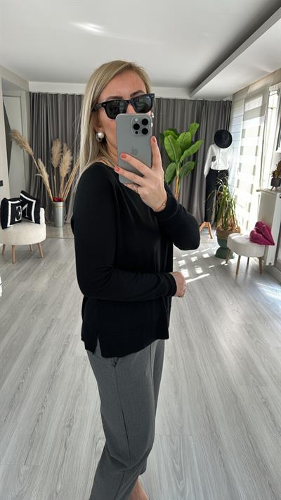 YANI YIRTMAÇLI SİYAH MERSERİZE TRİKO