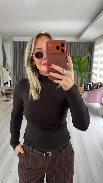 Yarım Balıkçı Yaka Modal Pamuklu Kahverengi Bluz