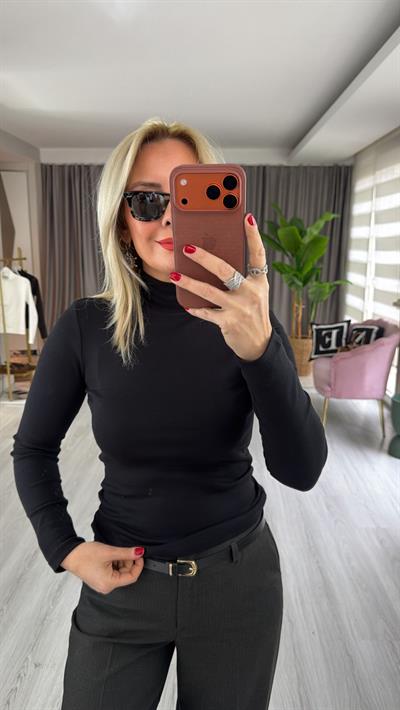 Yarım Balıkçı Yaka Modal Pamuklu Siyah Bluz