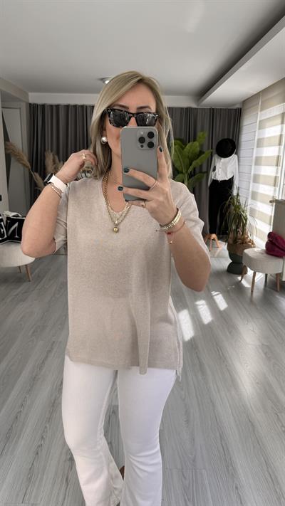 YARIM KOL, SİMLİ, V YAKA BEJ TRİKO