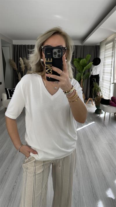 YARIM KOL, YAKA VE KOLU SİM DETAYLI EKRU TRİKO