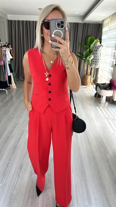 YELEK PANTOLON İKİLİ MERCAN TAKIM