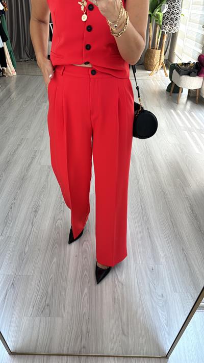 YELEK PANTOLON İKİLİ MERCAN TAKIM