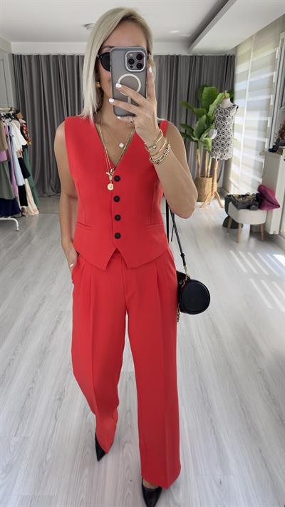 YELEK PANTOLON İKİLİ MERCAN TAKIM