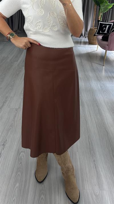 Yumuşacık Taba Midi Boy Deri Etek