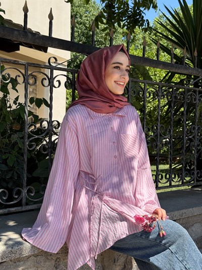 Pembe Çizgi Detay Tunik