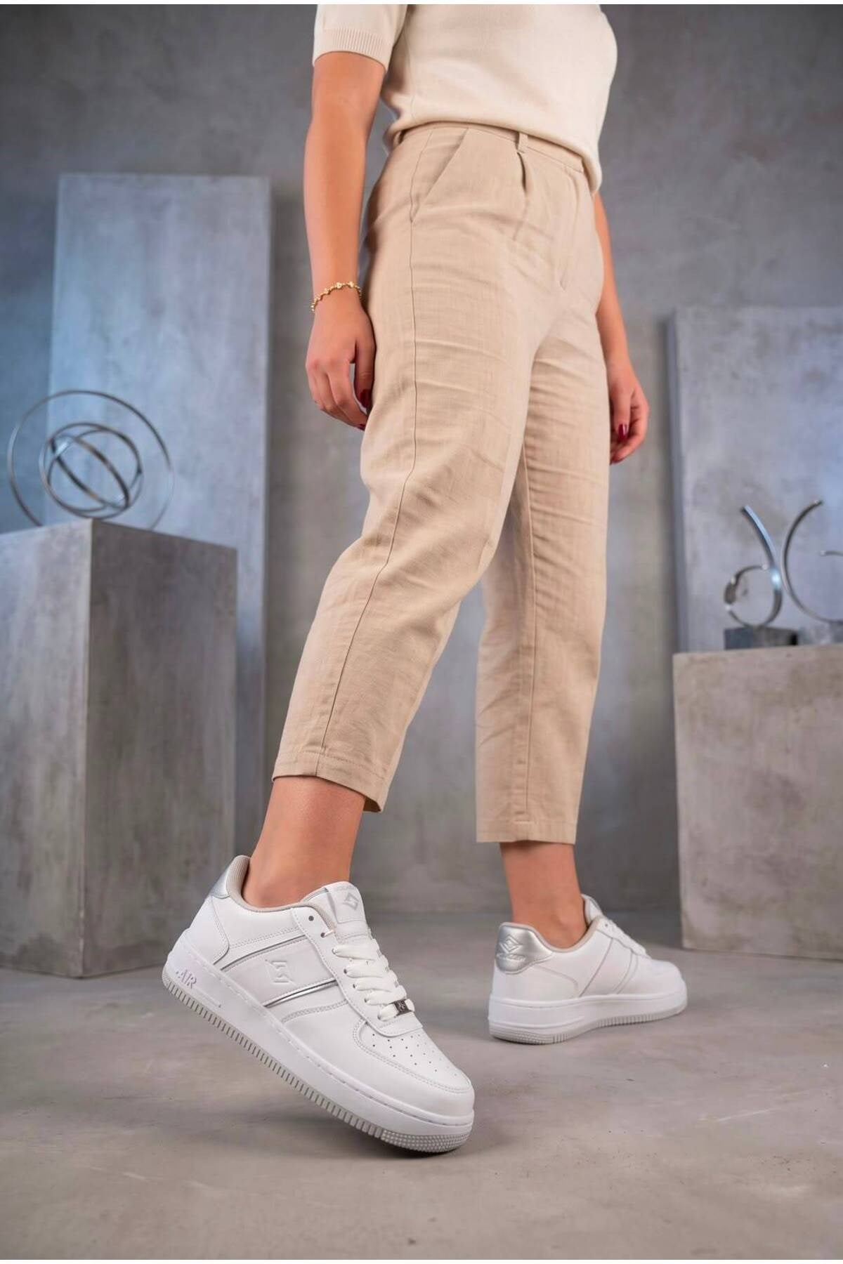 Kadın Beyaz Gümüş Sneaker Günlük Yürüyüş Spor Ayakkabı 067-K Beyaz-Gümüş