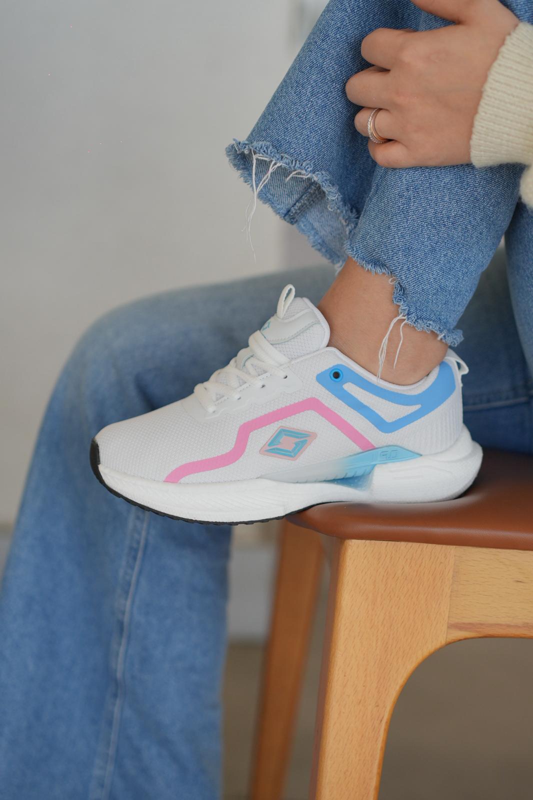Kadın Beyaz Ortopedik Taban Günlük Sneaker 061