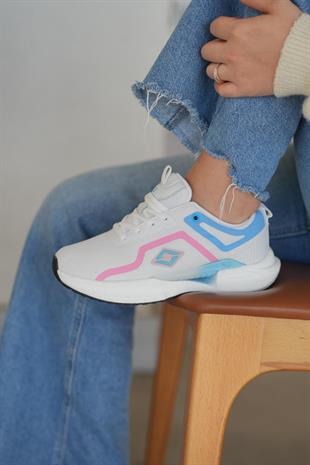 Kadın Beyaz Ortopedik Taban Günlük Sneaker 061