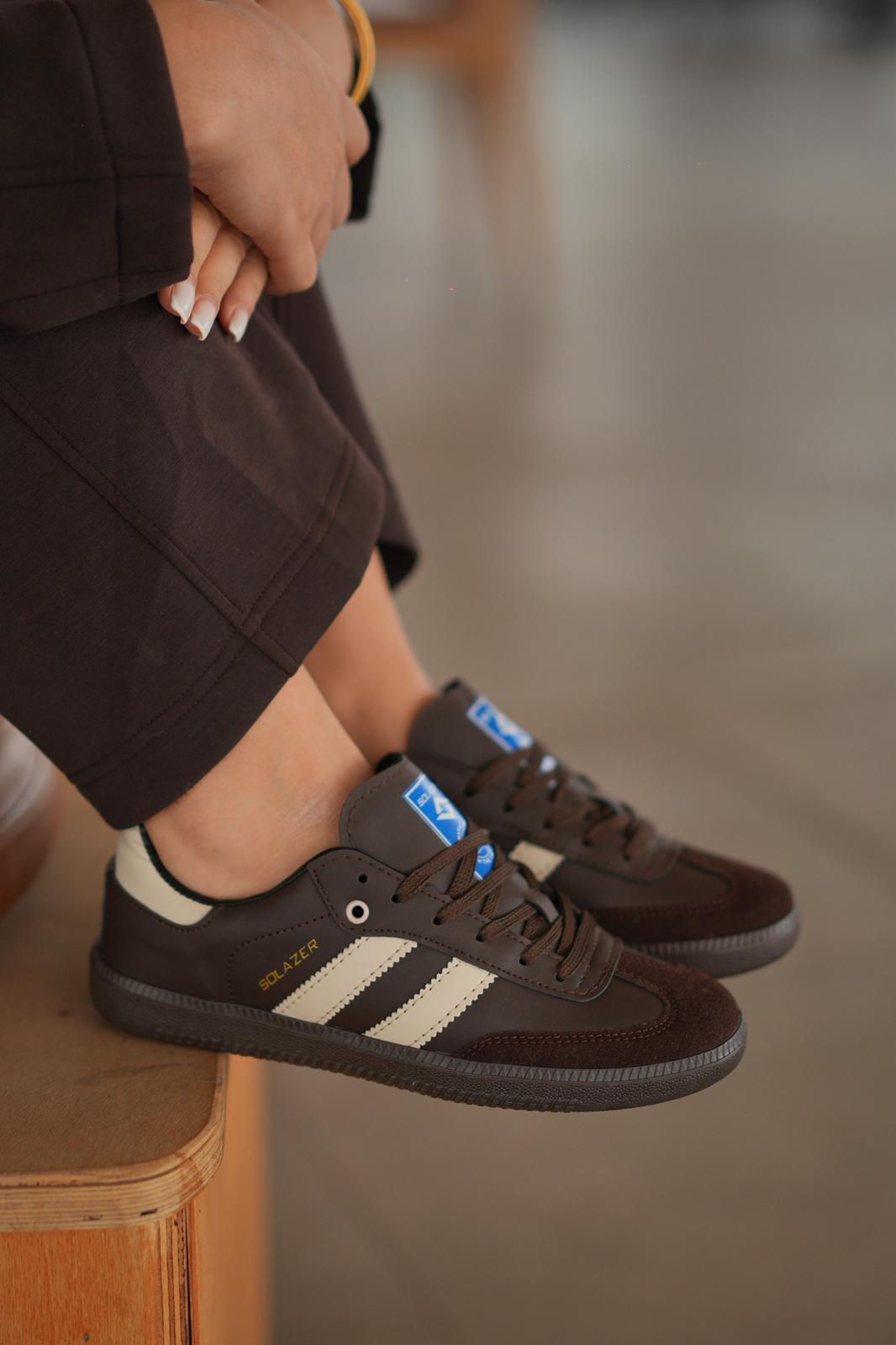 Kadın Beyaz Ortopedik Taban Çizgi Detaylı Günlük Sneaker 057