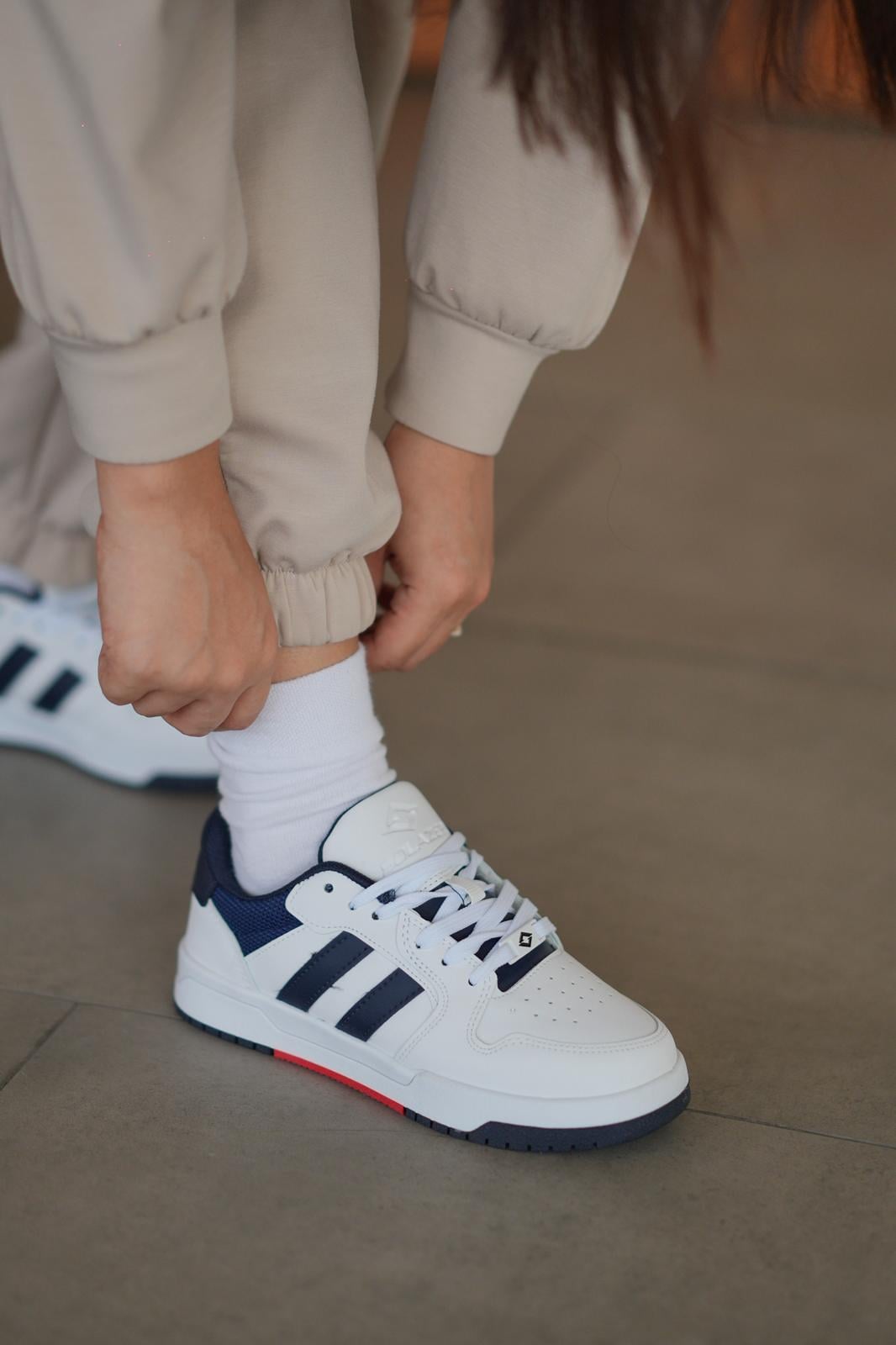 Kadın Beyaz Ortopedik Taban Günlük Sneaker 056