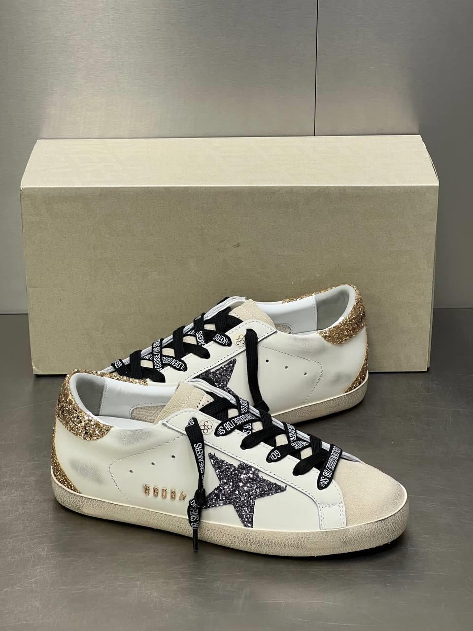 GOLDEN GOOSE