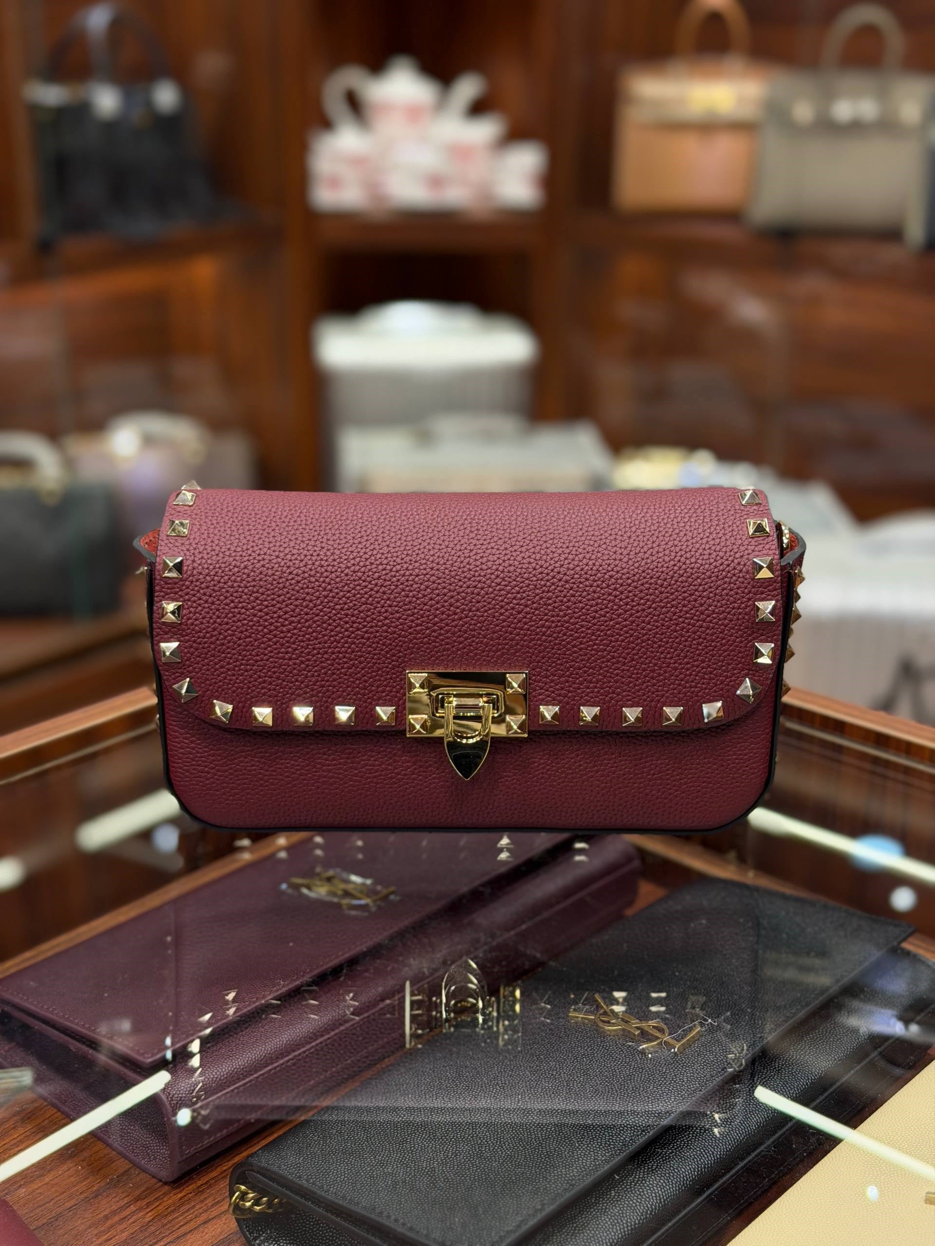 VLNTN ROCKSTUD BORDO (HEMEN TESLİM)