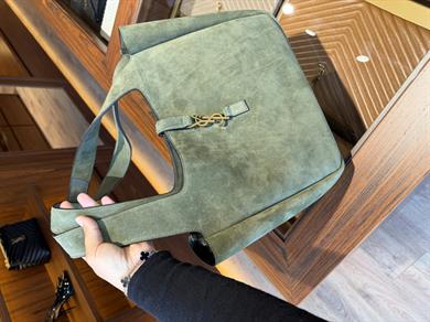 YSL LE 5 SUPPLE SUEDE LARGE