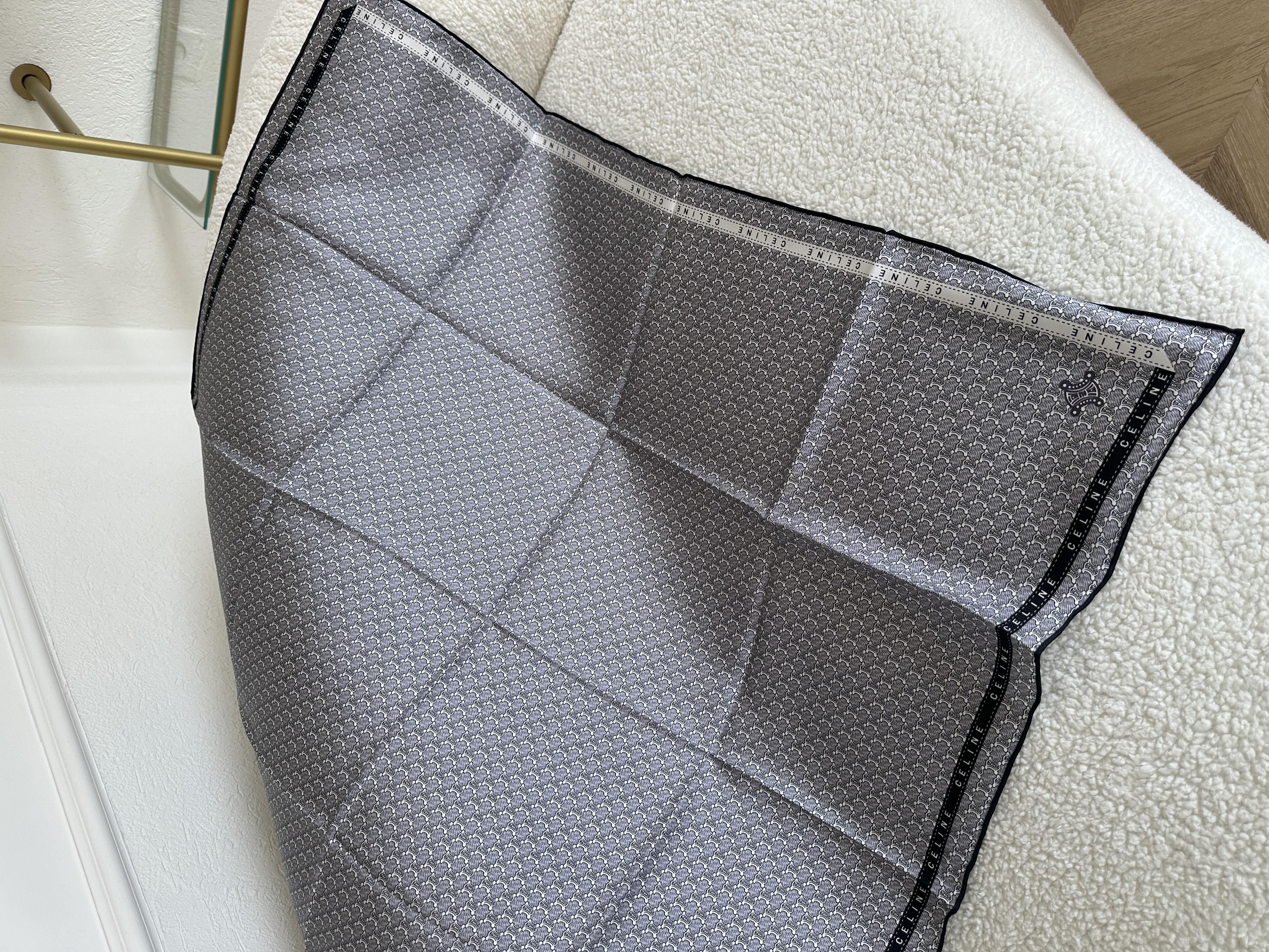 CELİNE MONOGRAM GRİ