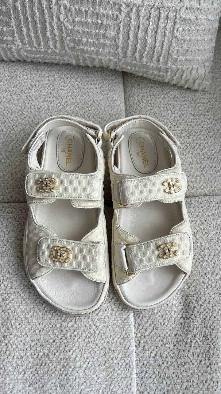 CHNL SANDAL BEYAZ (HEMEN TESLİM)