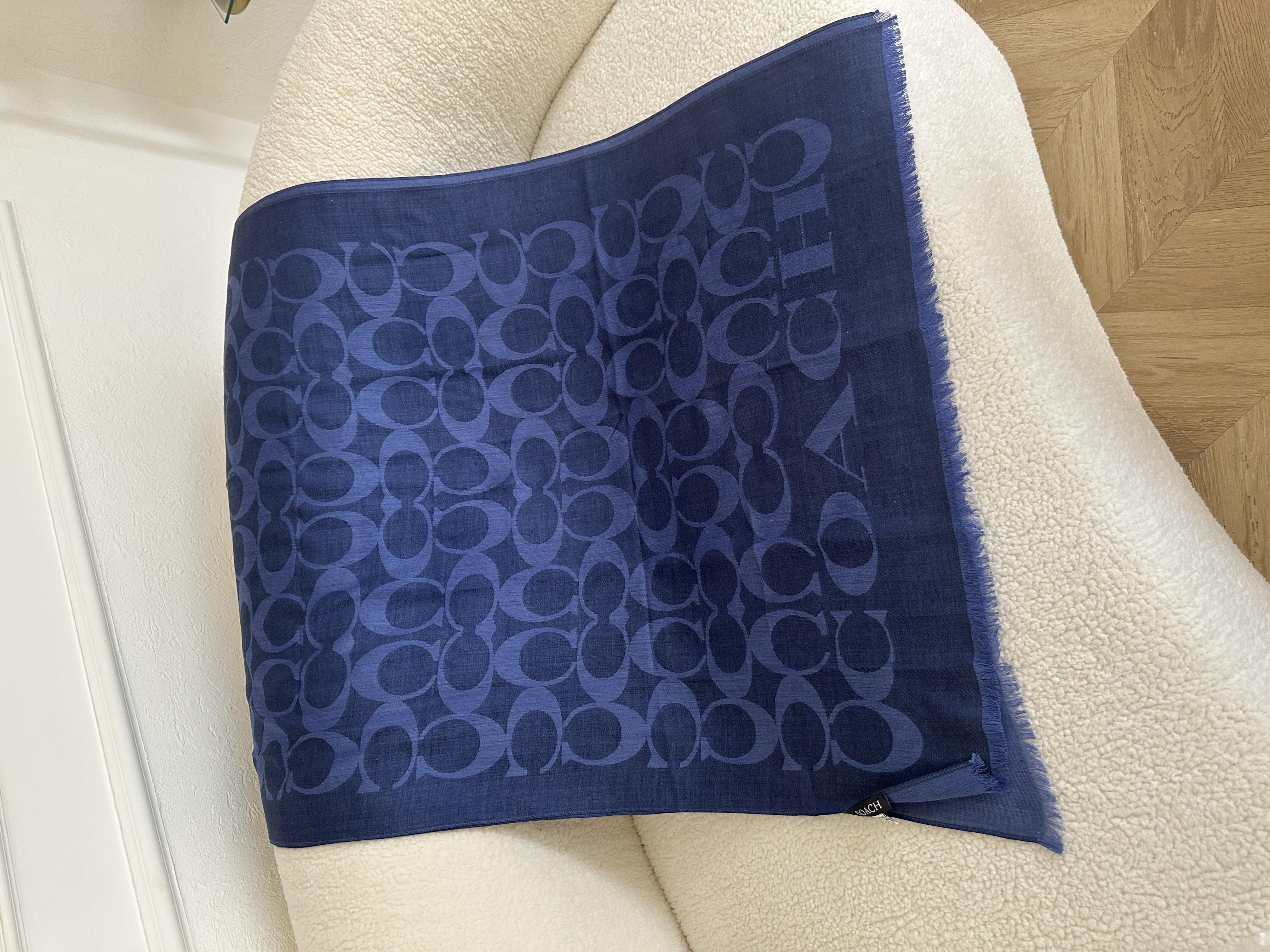 C DESEN YÜN İPEK ŞAL LACİ