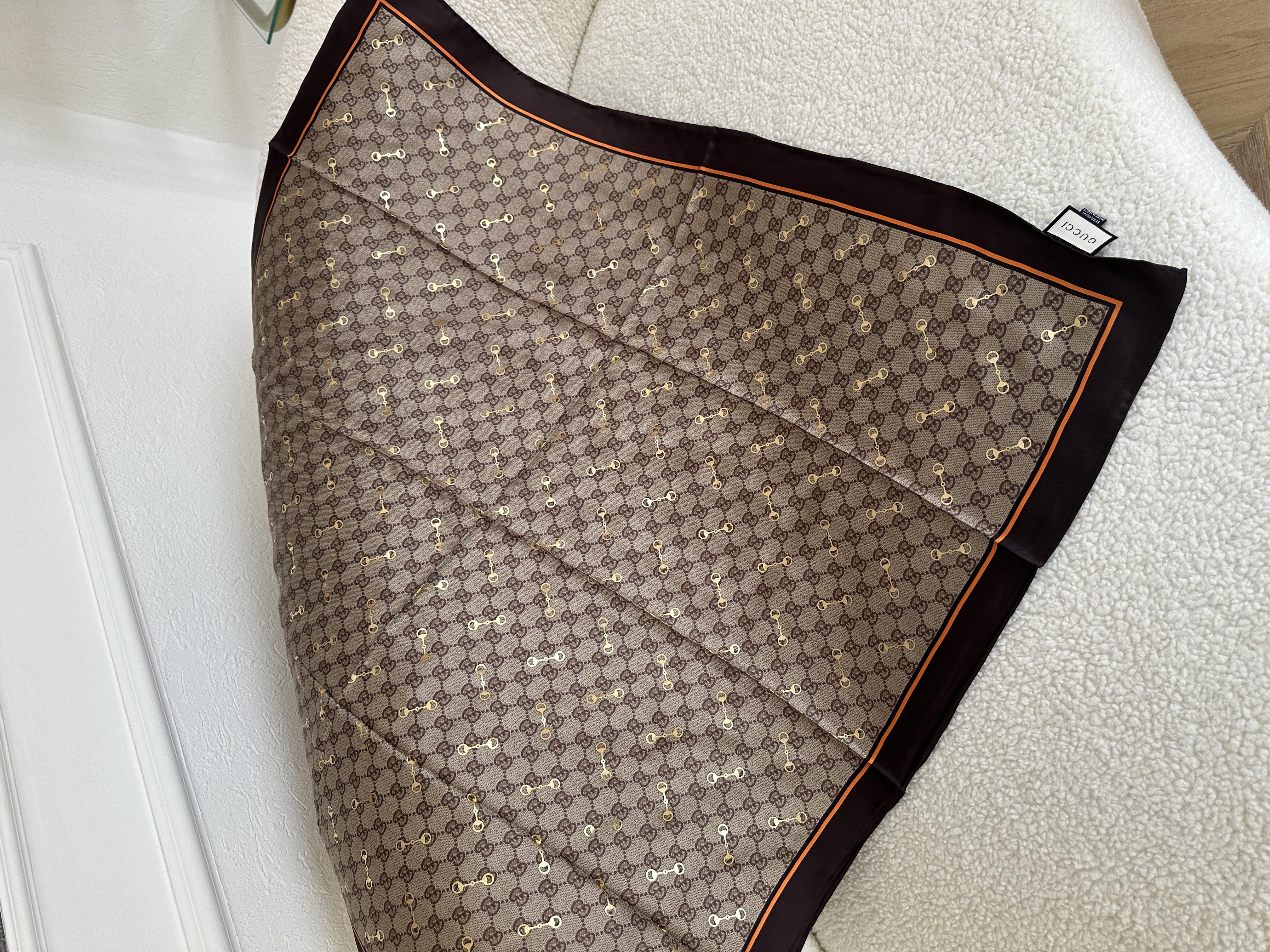 GUCCİ MONOGRAM KAHVE