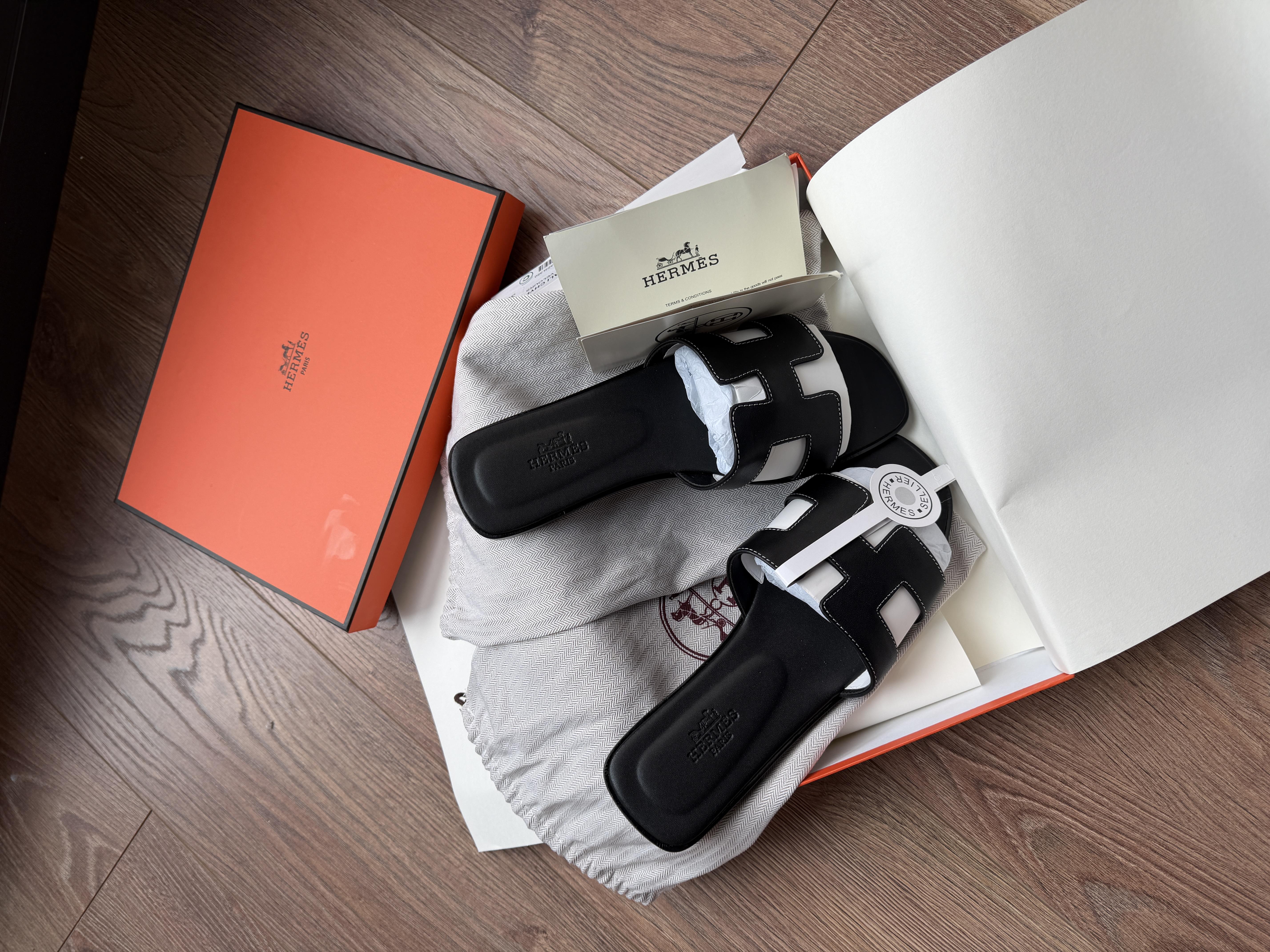 HERMES SLİPPERY BLACK