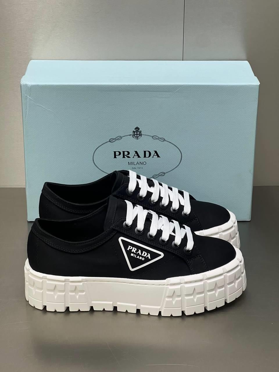 PRD SNEAKER