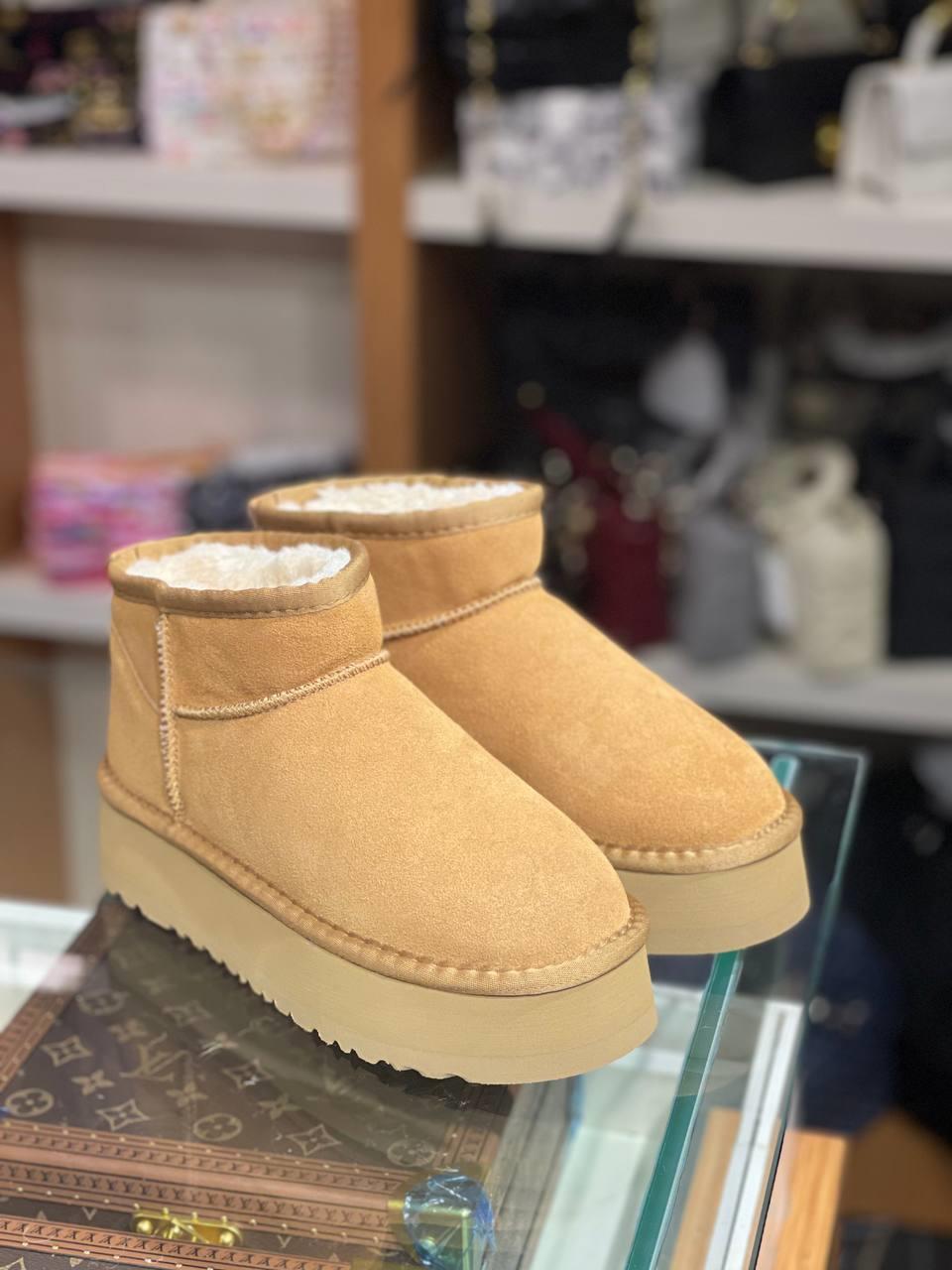 UGG CLASSİC MİNİ BEİGE
